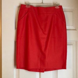 JCrew factory coral pencil skirt. Size 8. NWT